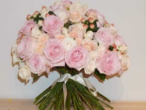 Pink Ohara Roses and Garden Spray Roses – Bernard Rochet Chelsea Florist