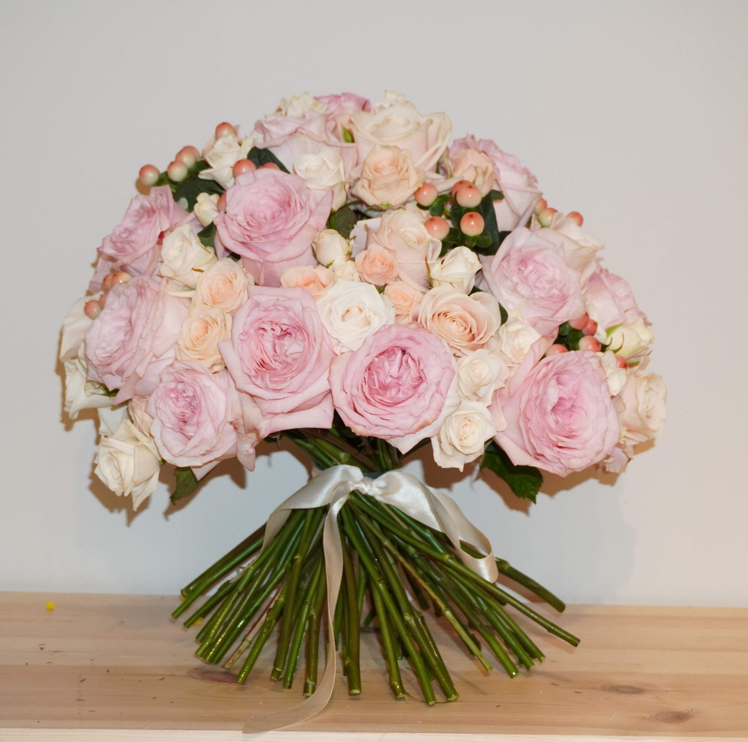 Pink Ohara Roses and Garden Spray Roses – Bernard Rochet Chelsea Florist