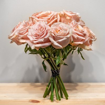 12 Peach Roses Bouquet – Luxury Same-Day Flower Delivery London