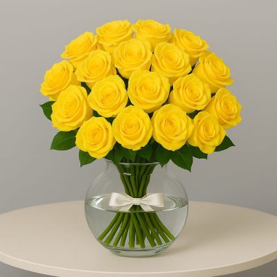 36 Yellow Roses Bouquet London in glass vase – Bernard Rochet