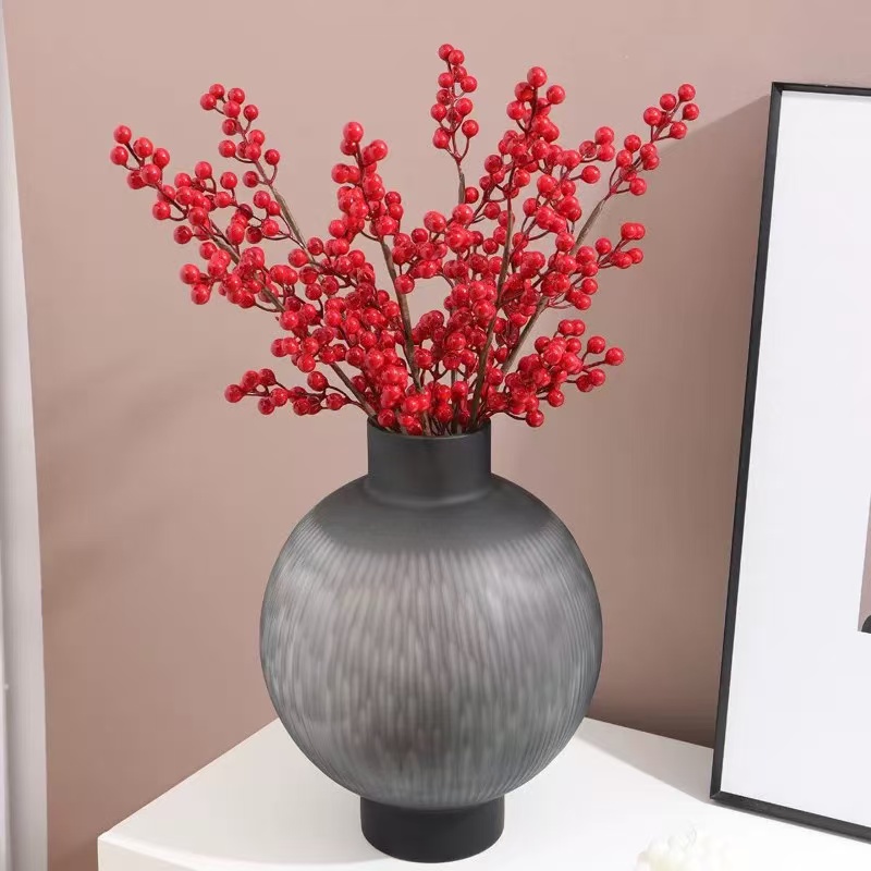 Luxury grey textured glass vase – Grey Family Collection by Bernard Rochet